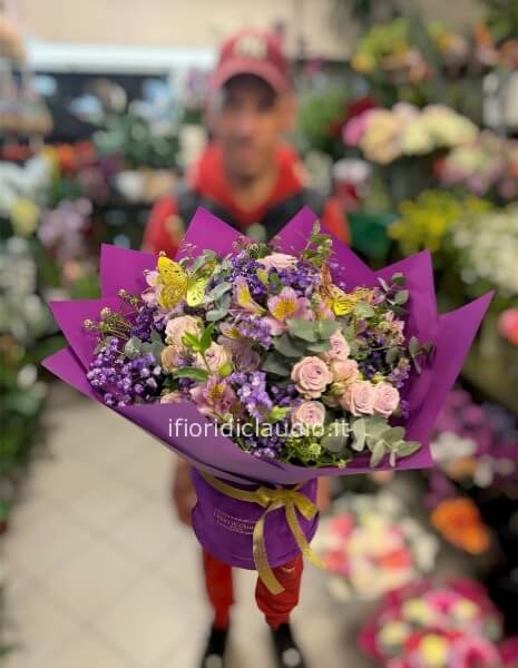 Bouquet del Fiorista in Cappelliera Viola