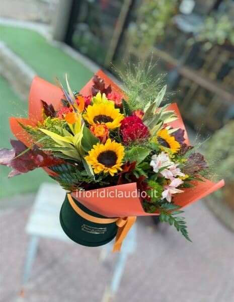 Bouquet del Fiorista in Cappelliera Verde Bottiglia
